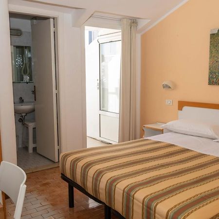 Hotel Alfa Tao Riccione Eksteriør bilde