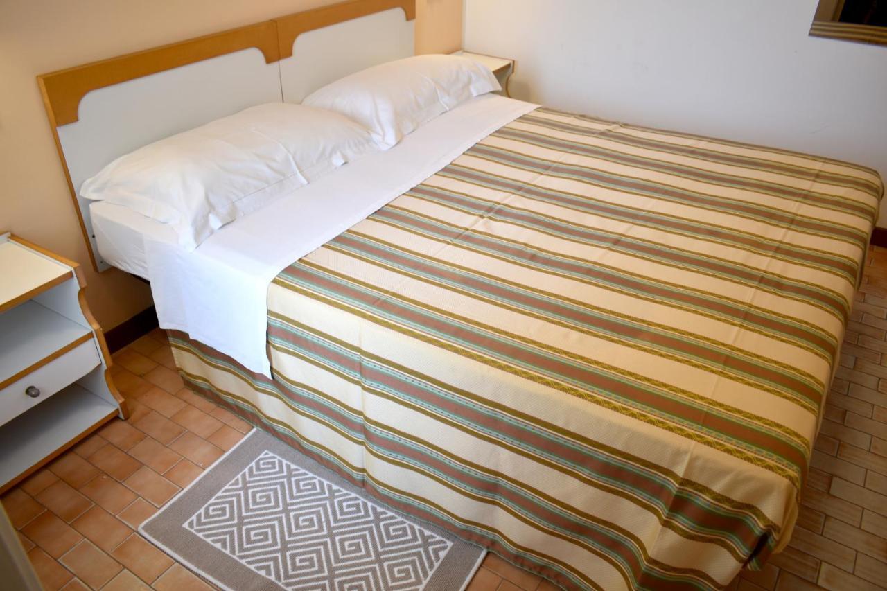 Hotel Alfa Tao Riccione Eksteriør bilde