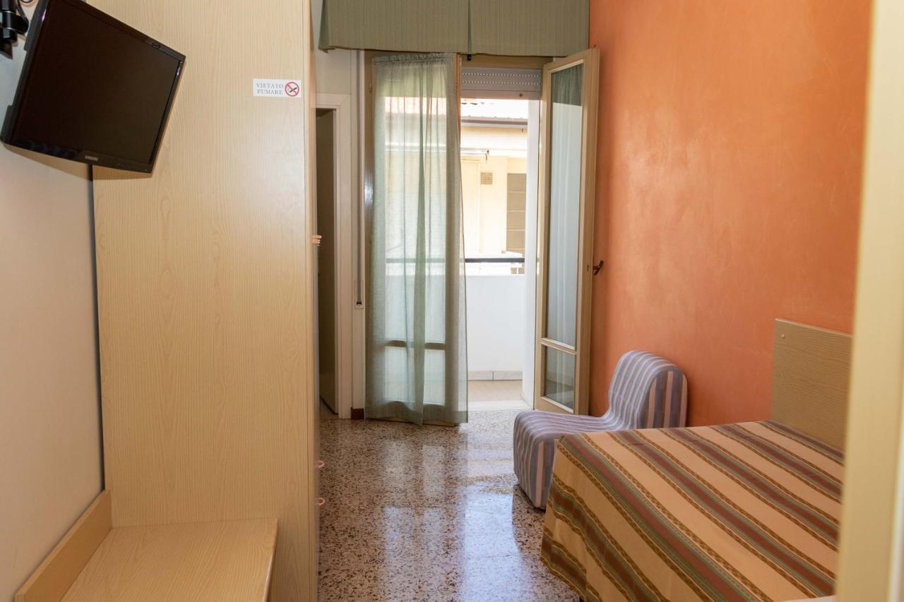 Hotel Alfa Tao Riccione Eksteriør bilde